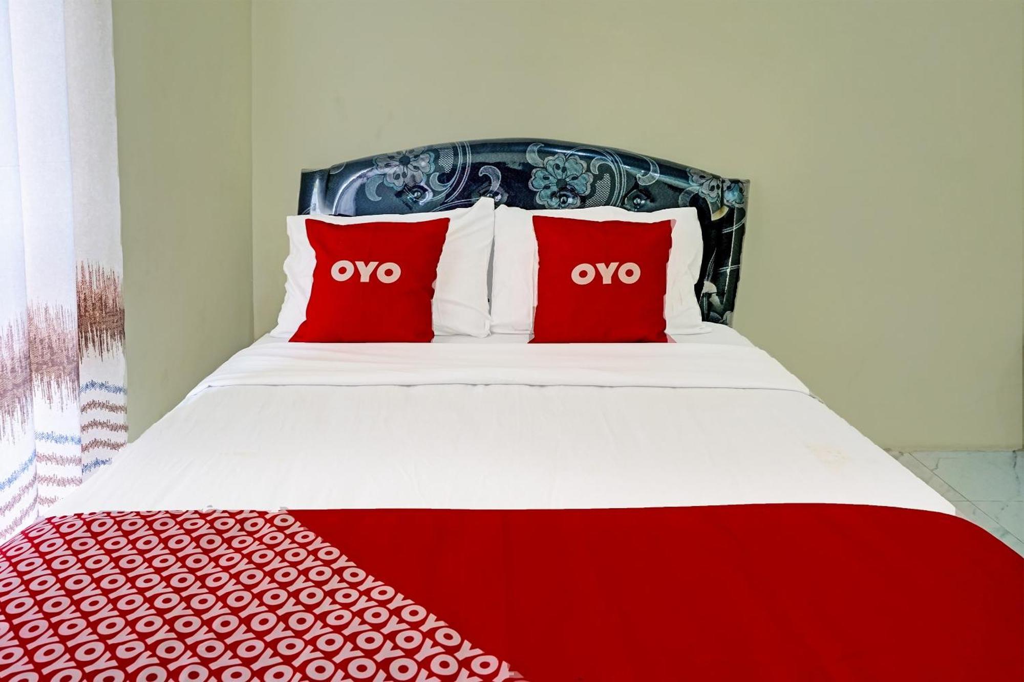 Oyo 91707 Jannah Homestay Syariah Dau Exterior foto
